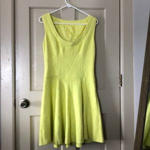 HIGH QUALITY yellow dress